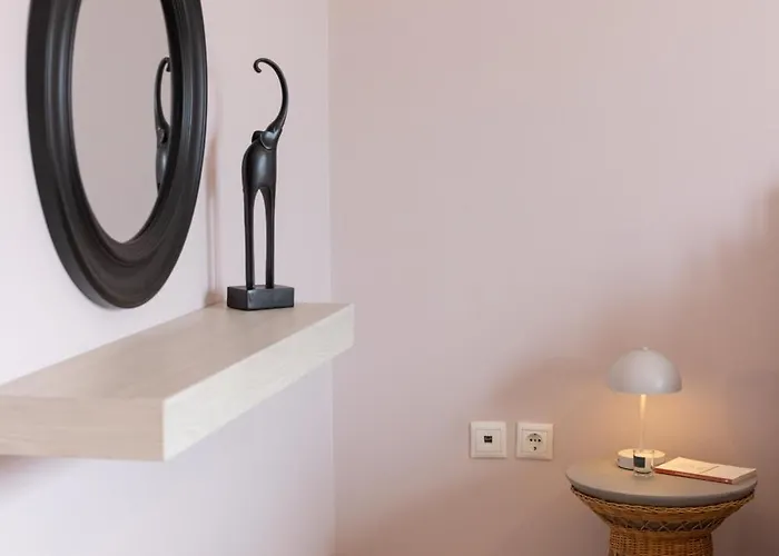 Mneme Apartman Aszíni